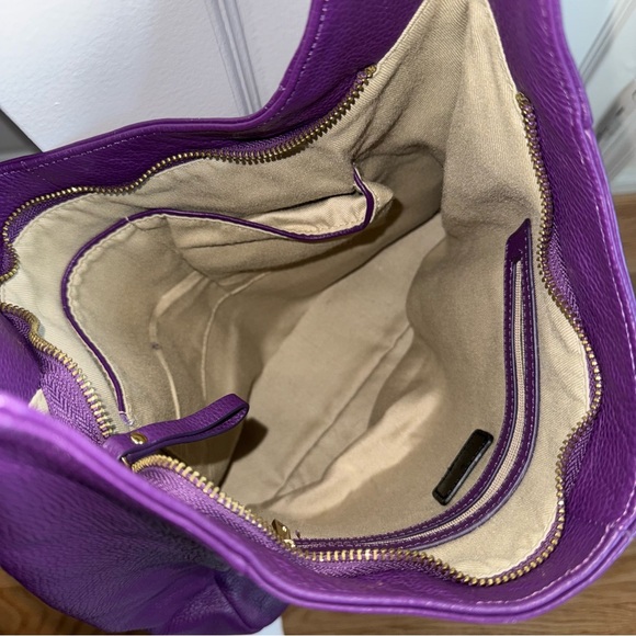 Ora Delphine Purple Pebbled Genuine Leather Two Zipper Purse Gold Hardware - Picture 11 of 12